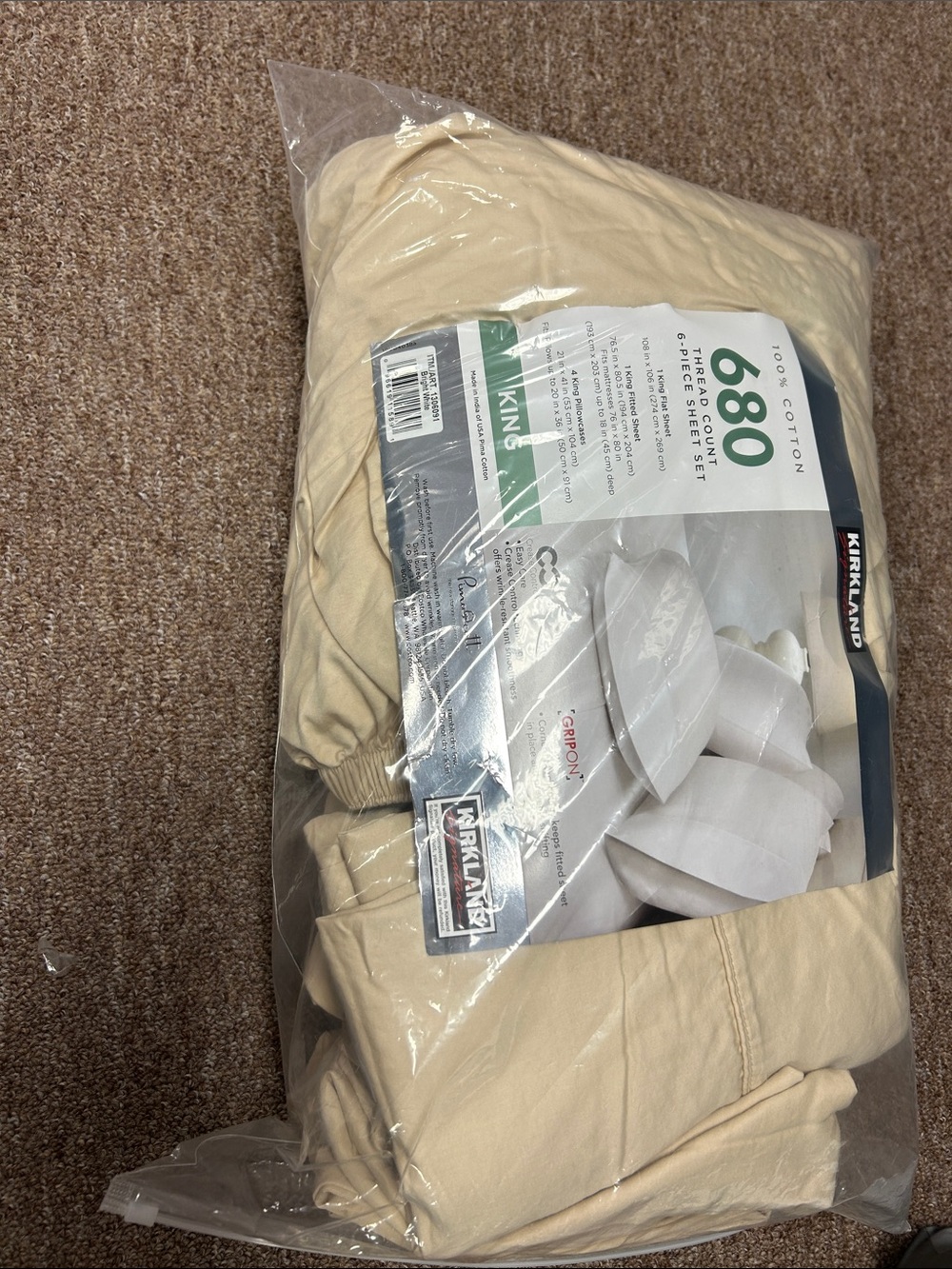 Kirkland Signature King Sheet Set in Beige/Cream